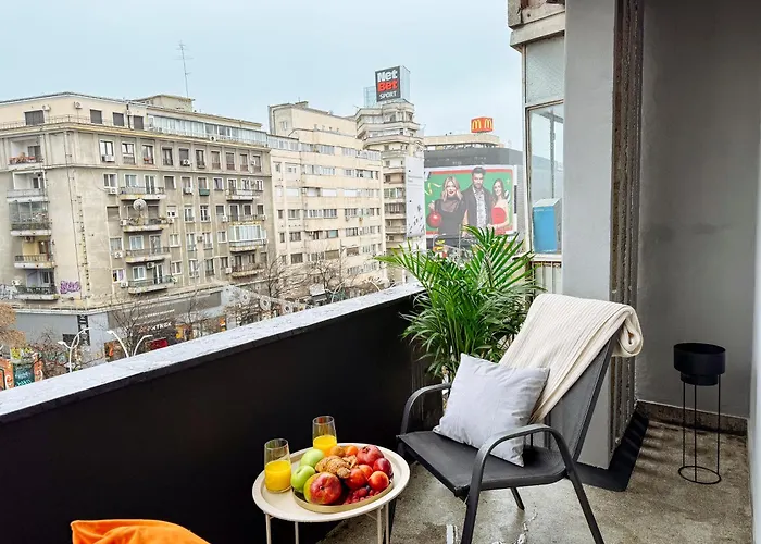 Echo - Old Town Centre * Βουκουρέστι