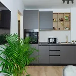 Echo - Old Town Centre I Cheap Carpark Nearby I Balcony Apartman *