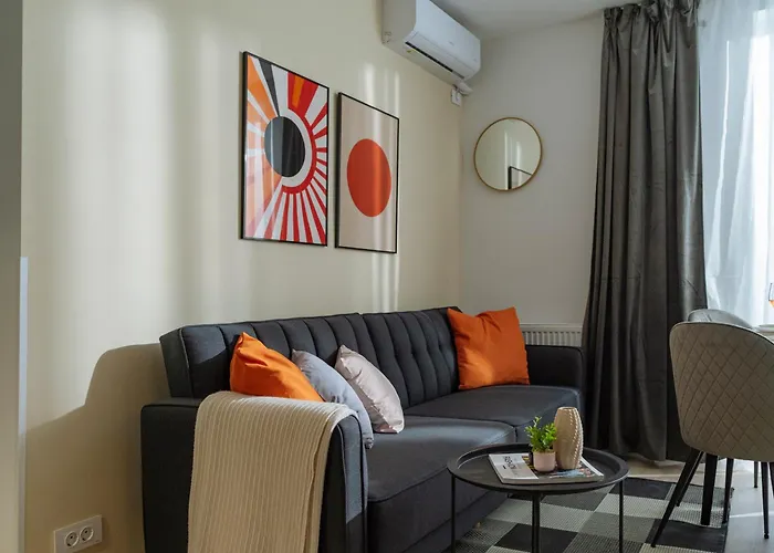 Echo - Old Town Centre 布加勒斯特