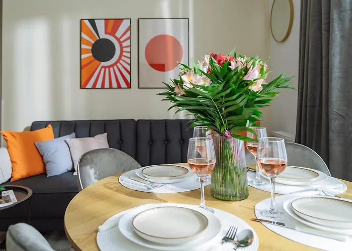 Echo - Old Town Centre Apartment *